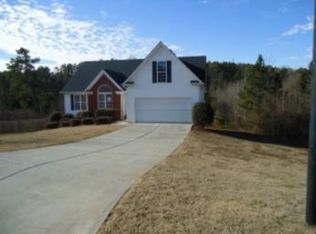 204 River Landing Dr, Monroe, GA 30656