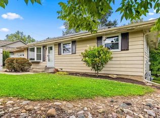 5227 W Airways Rd, Peoria, IL 61607