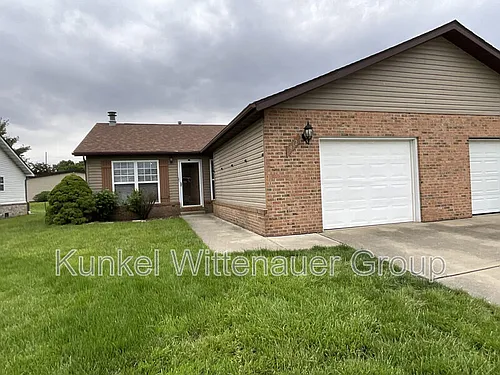932 Evan Dr Photo 1