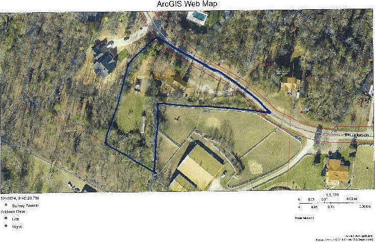 2nd image of 2821 Fox Hollow Rd