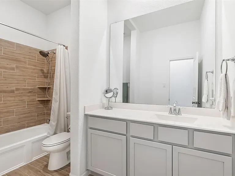 9423 Pelican Cliff Ct — Photo 12