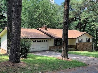 11434 S Lakeview Dr, Dexter, MO 63841