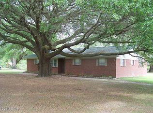 191 Stanton Dr, Chipley, FL 32428