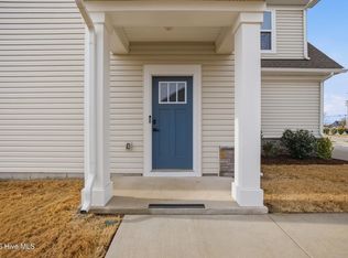 101 Spinnaker St #A, Elizabeth City, NC 27909