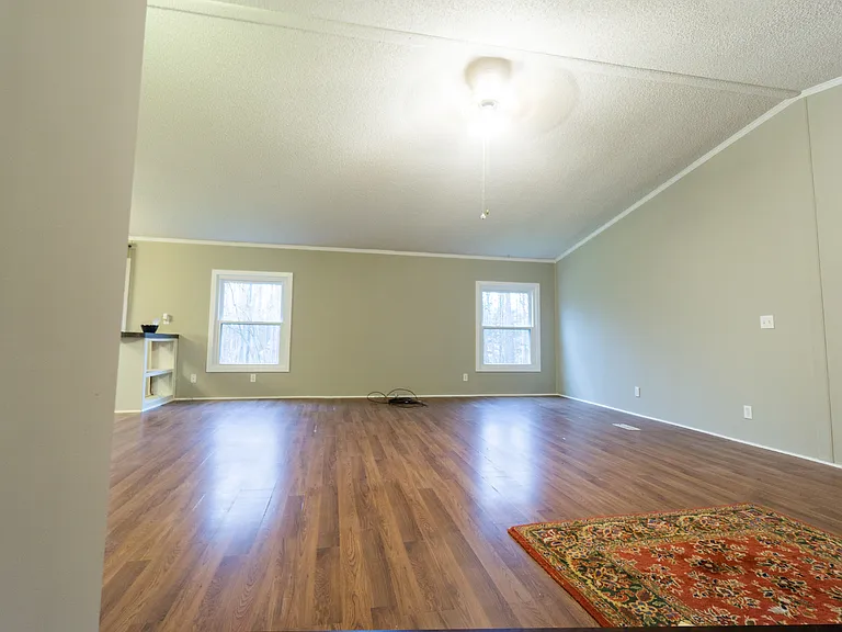 139 Woodtree Ln — Photo 4
