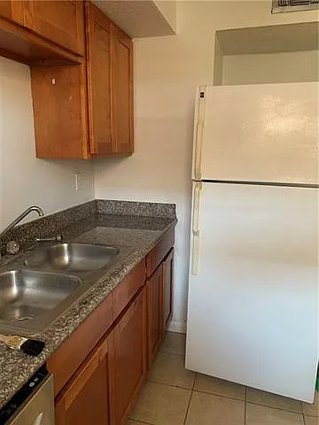 4813 Wabash St — Photo 7