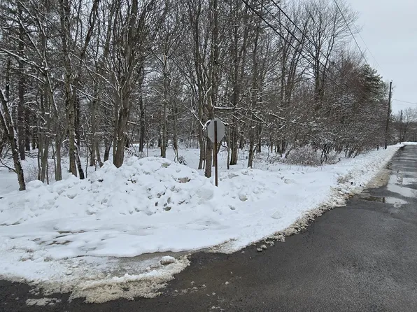 Minisink Trail & Chippewa Trl, Albrightsville, PA 18210