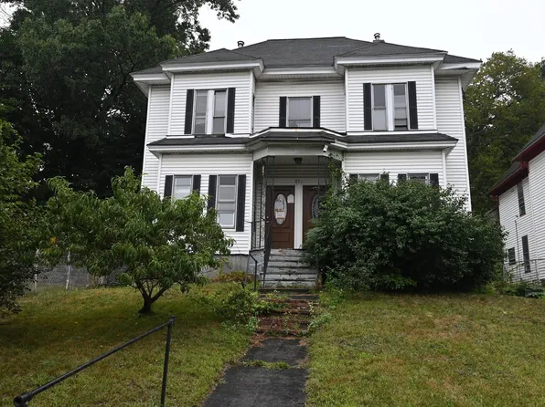 891 Bridge St, Lowell, MA 01850