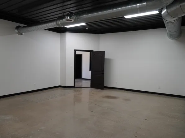 1195 Townline Rd - Suite 4, 1195 Townline Rd, Ligonier, IN 46767