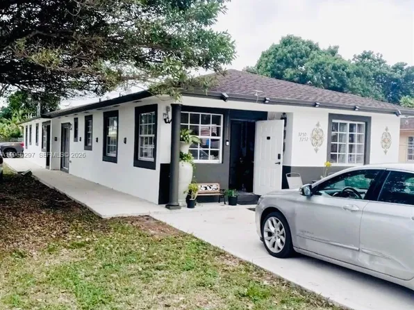 3252 NW 94th St #0, Miami, FL 33147