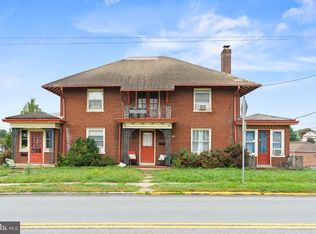 186 N Main St, Spring Grove, PA 17362