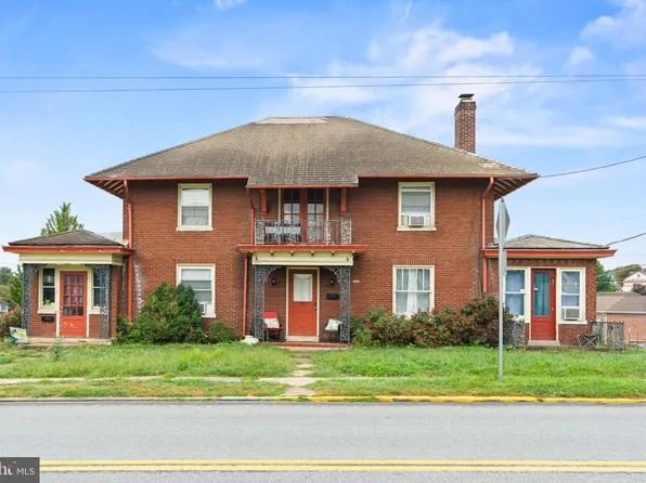 186 N Main St, Spring Grove, PA 17362