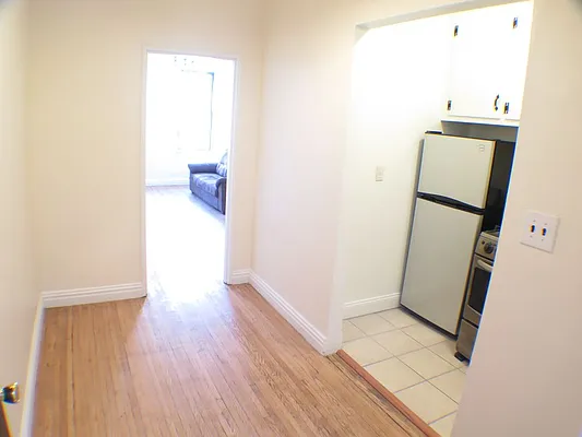 Rented by Glasser Realty LLC | media 12