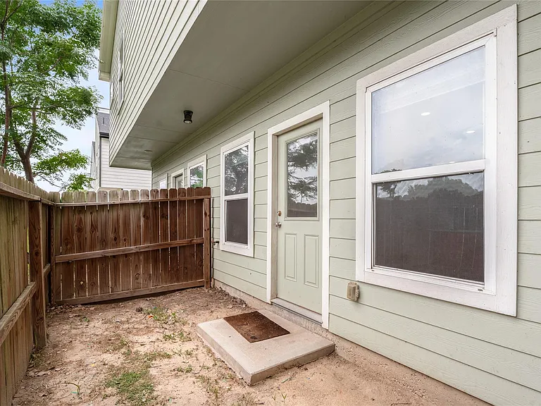 2407 Ferguson Way #1 — Photo 31