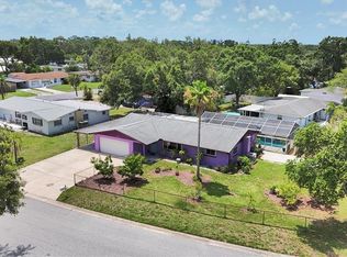 3240 6th St, Sarasota, FL 34237