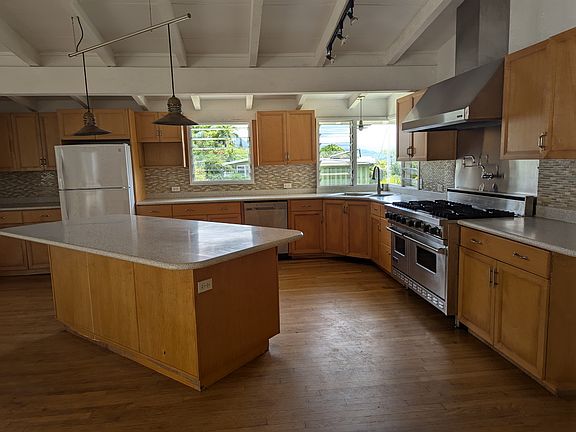 3rd image of 1159 Mapuana St