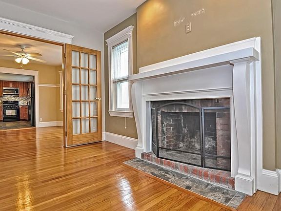 5th image of 200 Somerset Ave