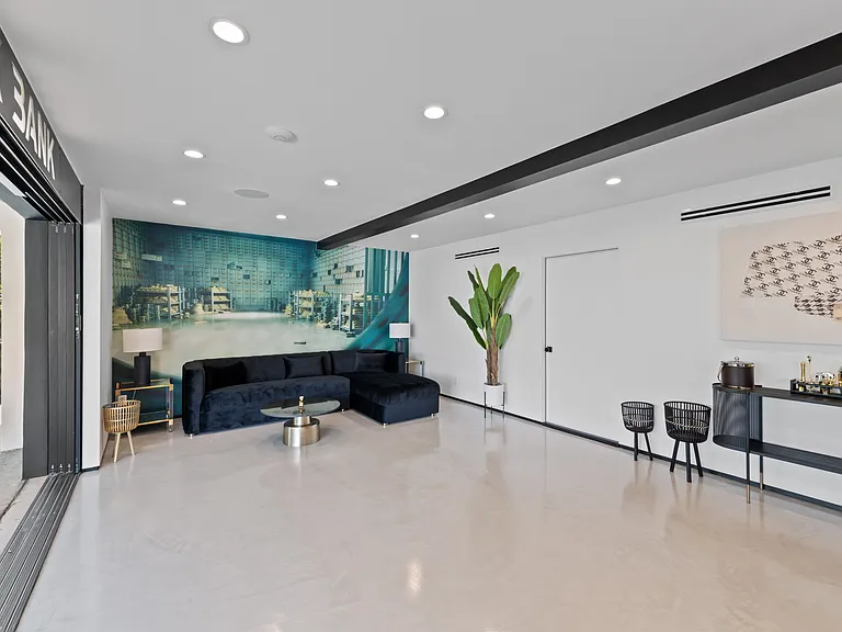 850 E Sierra Way — Photo 27