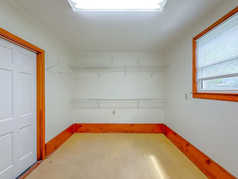 1230 Mitchell Ave — Photo 25