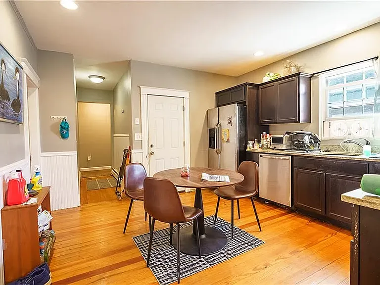 20 Shaws Ln — Photo 4