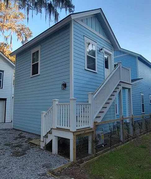 1008B 12th St — Photo 1