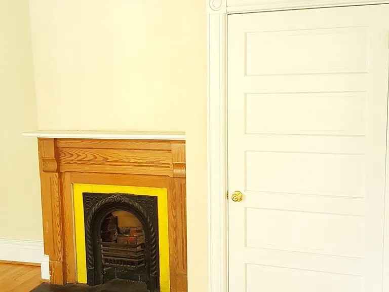 614 S Laurel St #B — Photo 3
