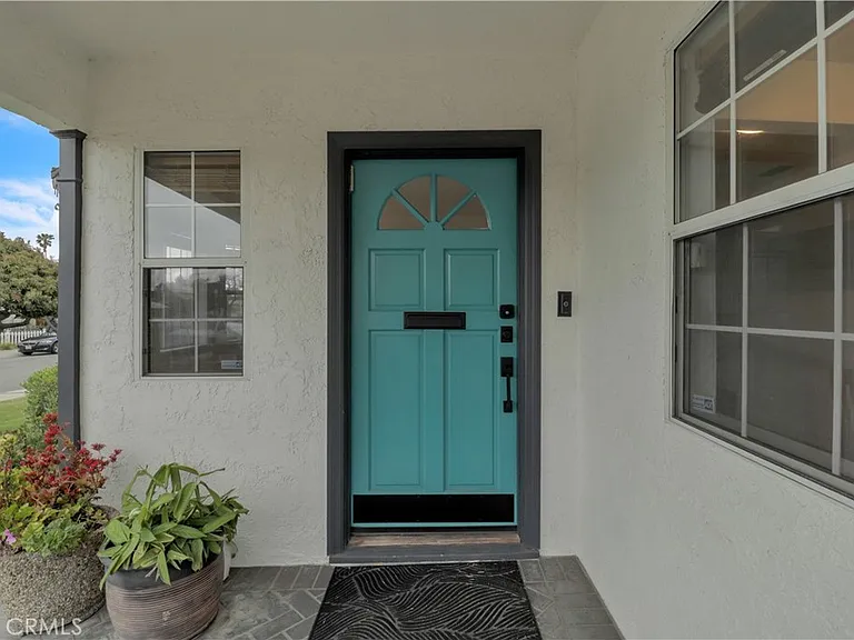 6541 W 84th Pl — Photo 3