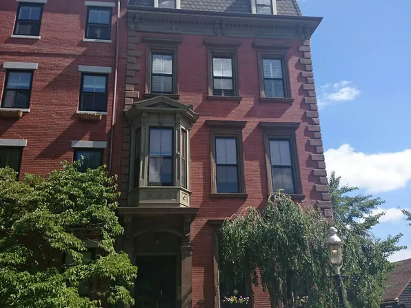 15 Monument Sq #1, Charlestown, MA 02129