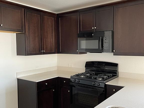 3rd image of 2508 Coronado Way
