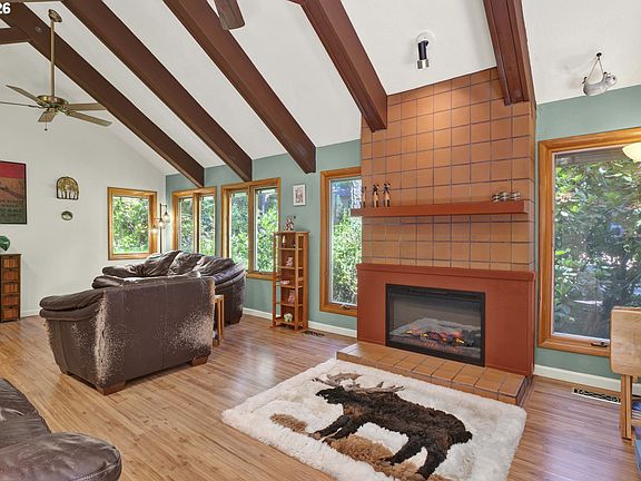 5th image of 2350 McLean Blvd
