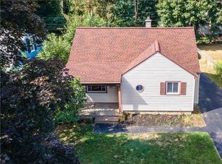 112 Johnson Rd, Rochester, NY 14616