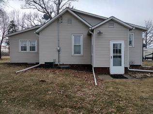 39 Knox Rd #2150, Galesburg, IL 61401