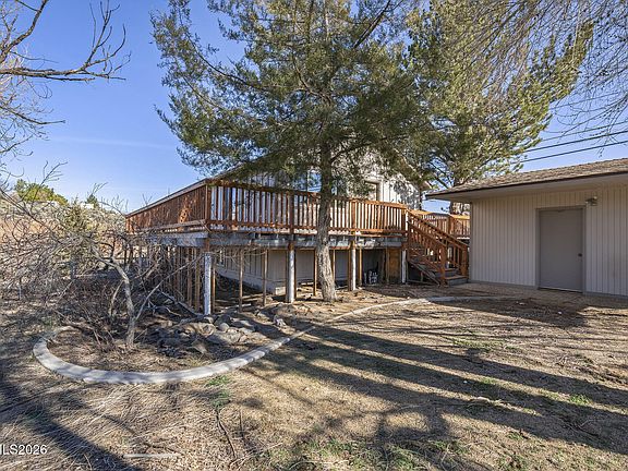 3rd image of 2780 Cactus View Dr