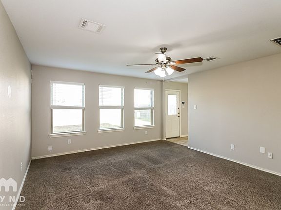 4th image of 3431 Halle Trace Ln