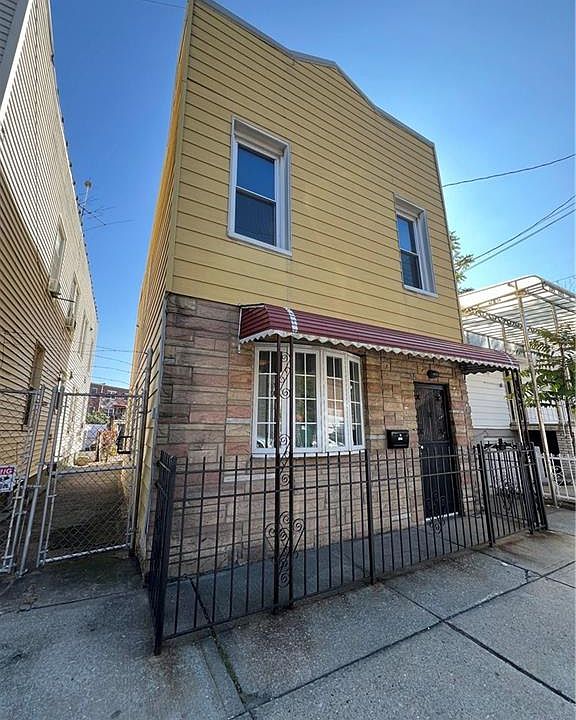 1st image of 157 Bay 50th St