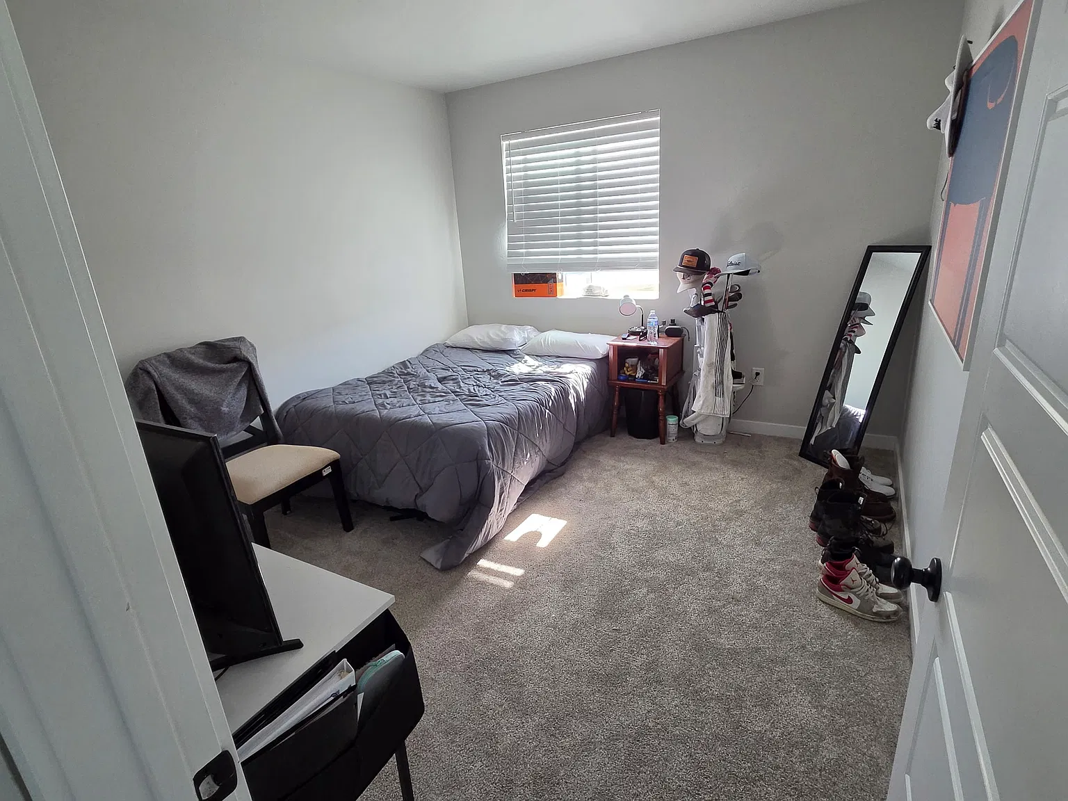 3 bed, 2.5 bath, 1817 sqft, $1,500 — Photo 1