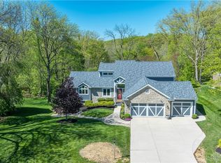 251 E Stonequarry Rd, Vandalia, OH 45377