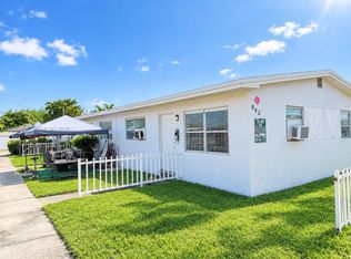 842 NW 8th St APT 4, Hallandale, FL 33009