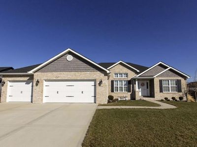 1004 Indian Prairie Dr, Mascoutah, IL, 62258