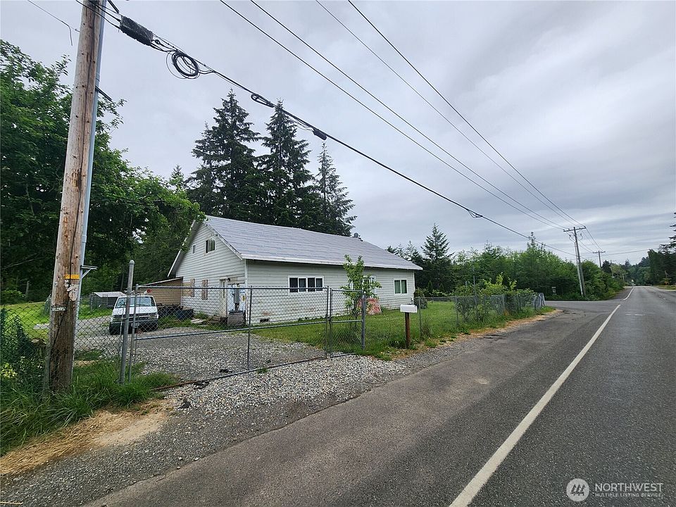 1st image of 3917 Key Peninsula Highway SW