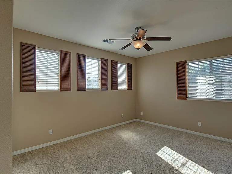 4520 Garden City Ln — Photo 22