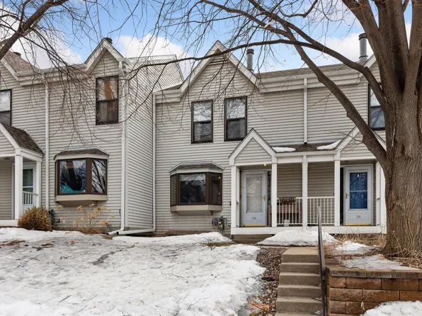 220 3rd Ave NE, Minneapolis, MN 55413