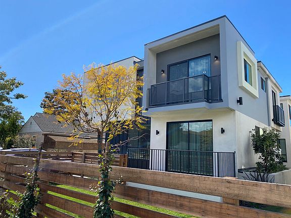 3rd image of 8389-91 Dunbarton Ave #8389