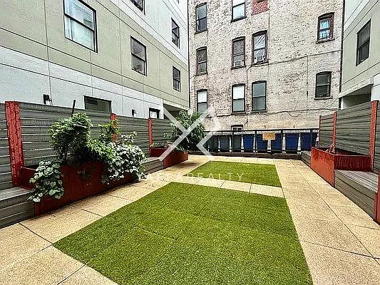 Rented by Yaffa Realty LLC | media 51