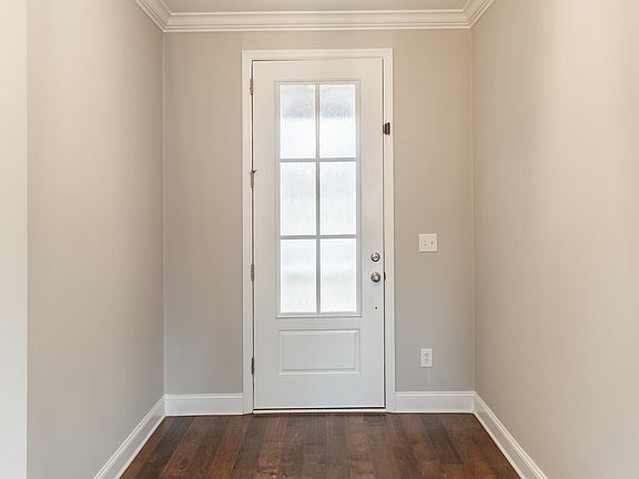 3rd image of 11013 Thorne Dr