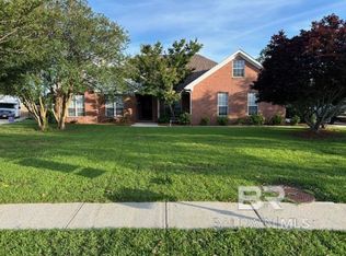 109 Destrehan Rd, Fairhope, AL 36532