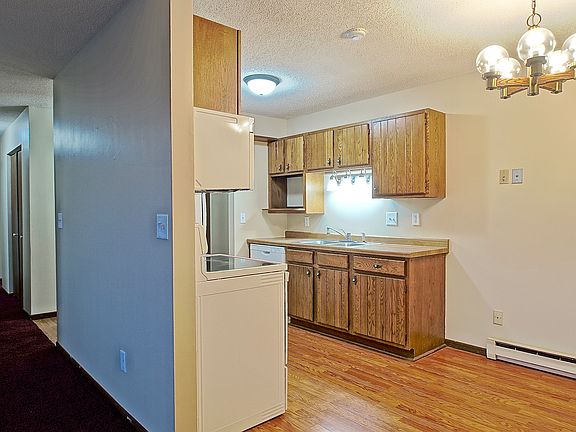 4th image of 125 Kingswood Dr APT 1B