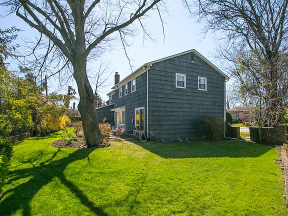 5th image of 8 Foxhurst Ct