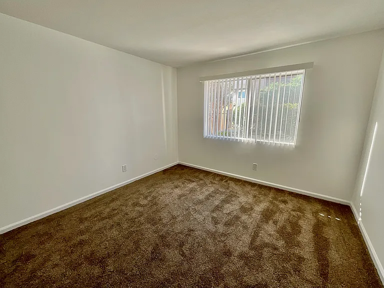 1536 S Maple St #2 — Photo 12