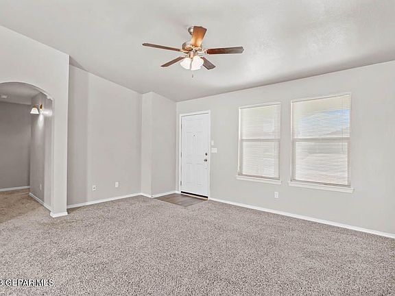 2nd image of 14529 Escalera Dr